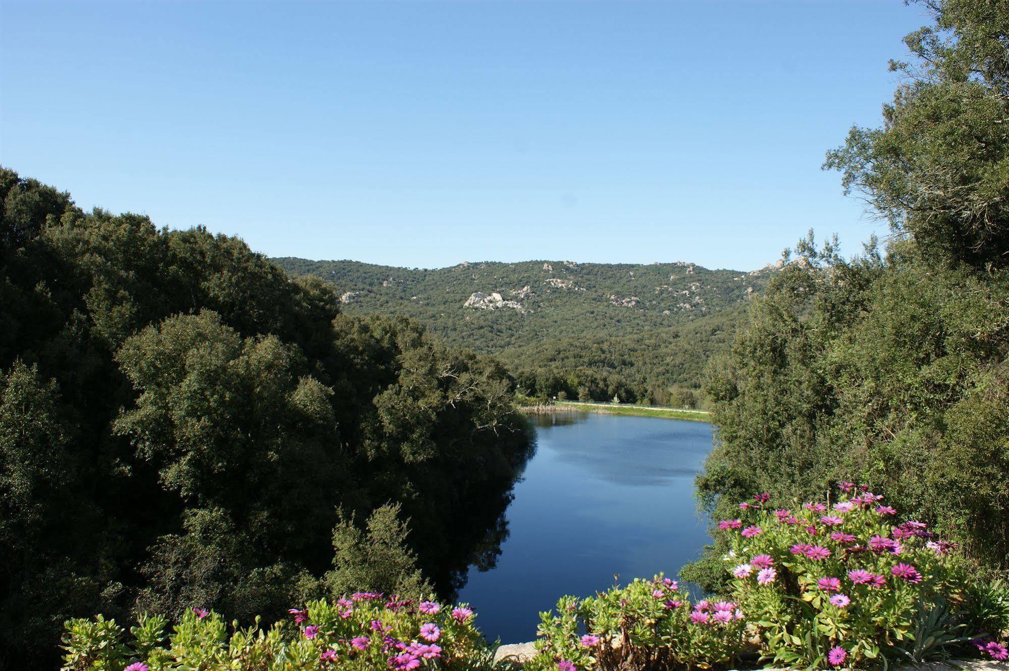 L'Agnata Di De Andre Boutique Hotel تيمبيو باوسانيا المظهر الخارجي الصورة